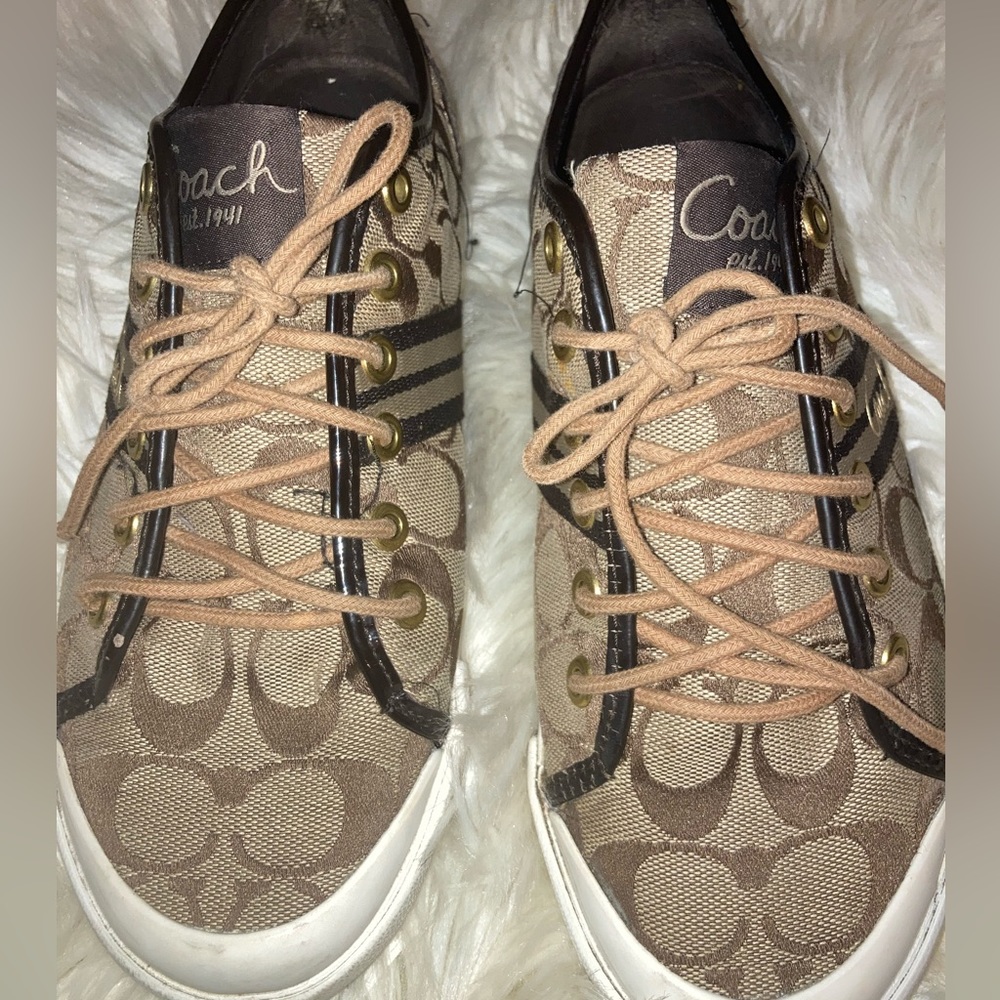 Coach size 8.5